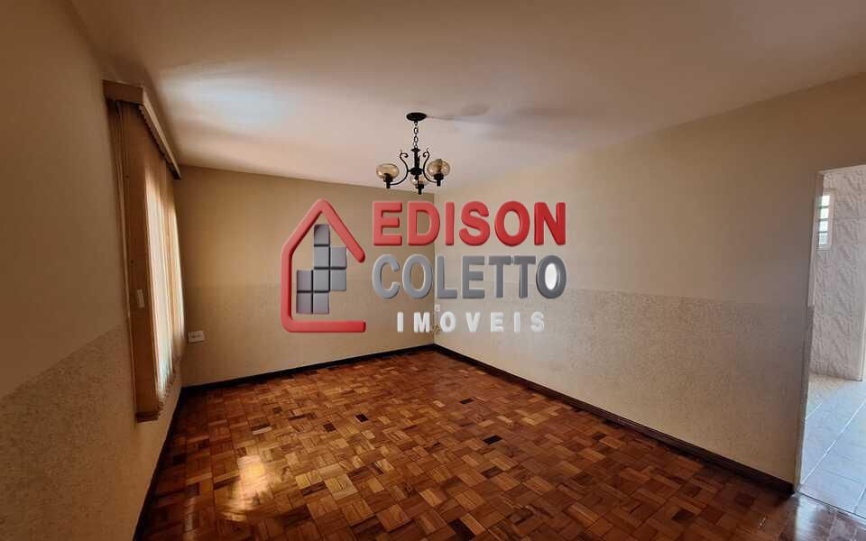 Casa para alugar com 2 quartos, 87m² - Foto 5