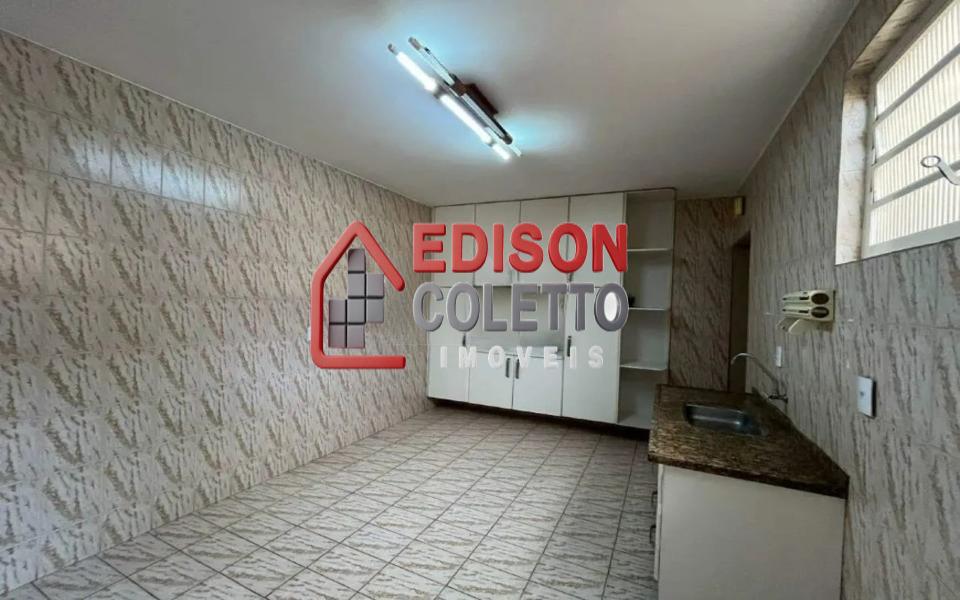 Casa para alugar com 2 quartos, 87m² - Foto 18