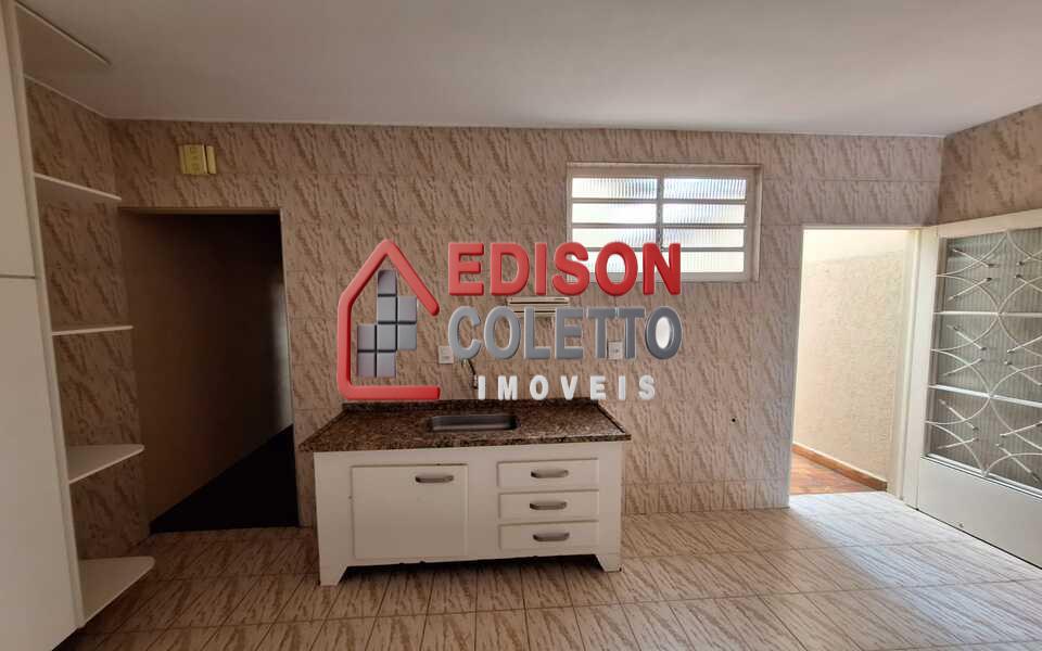 Casa para alugar com 2 quartos, 87m² - Foto 19