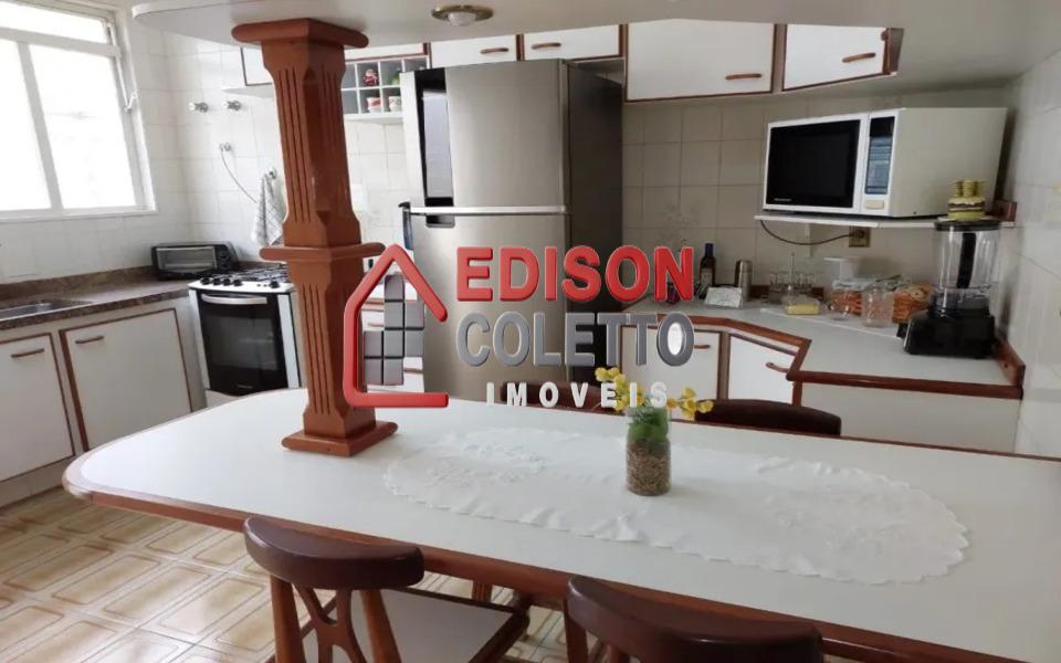 Casa para alugar com 3 quartos, 296m² - Foto 17