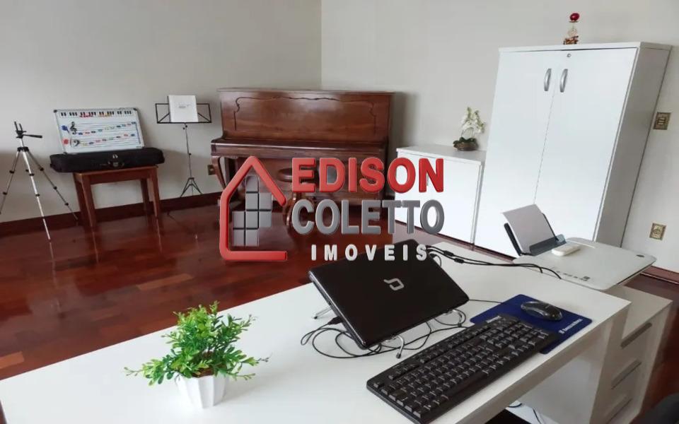 Casa para alugar com 3 quartos, 296m² - Foto 5