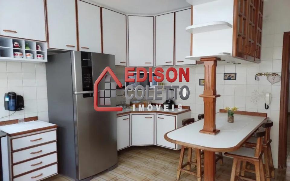 Casa para alugar com 3 quartos, 296m² - Foto 20