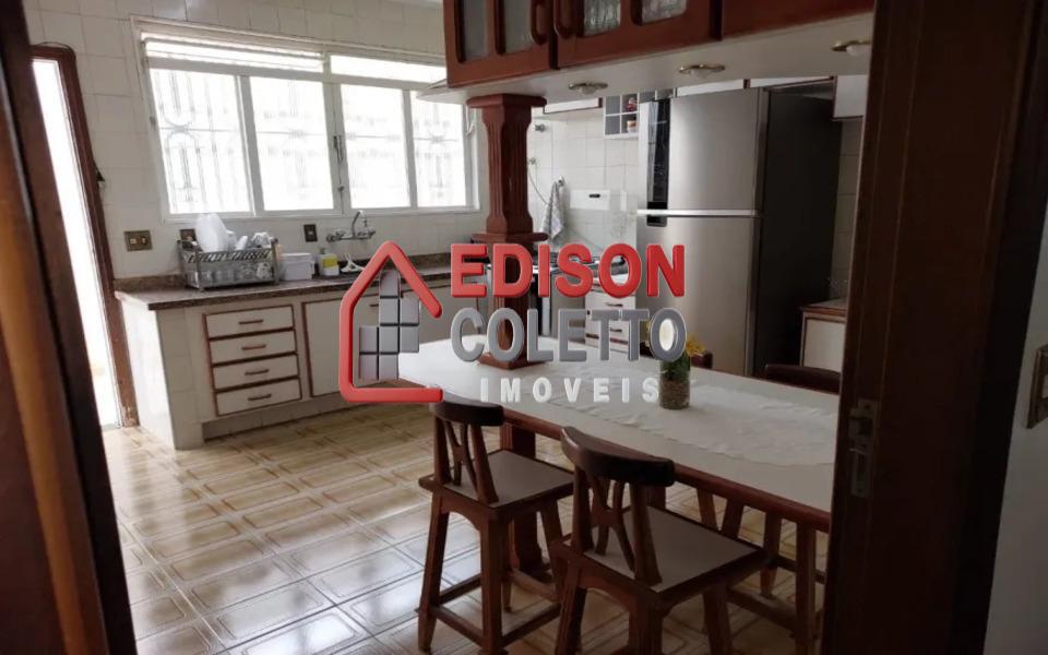 Casa para alugar com 3 quartos, 296m² - Foto 19