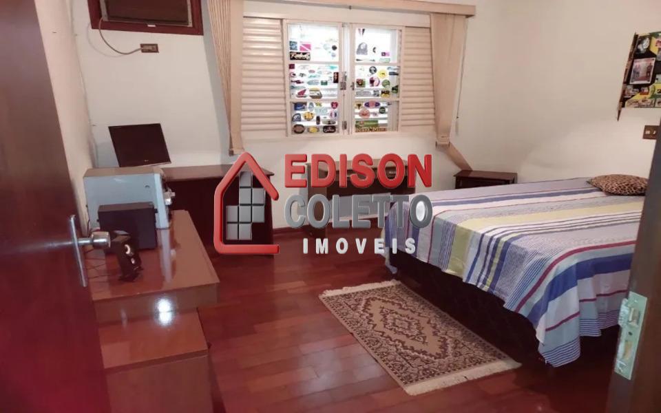Casa para alugar com 3 quartos, 296m² - Foto 13