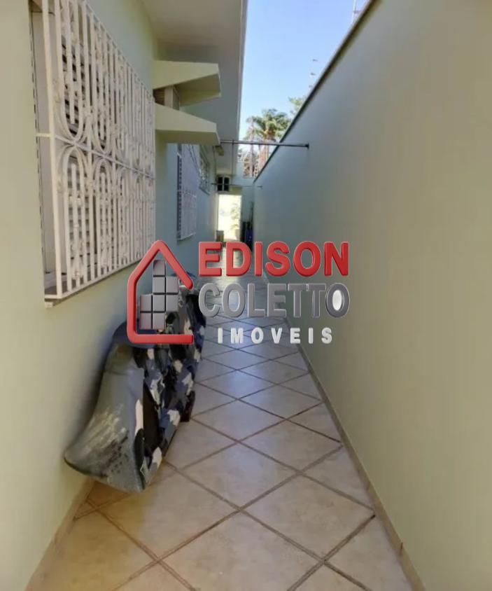 Casa para alugar com 3 quartos, 296m² - Foto 24