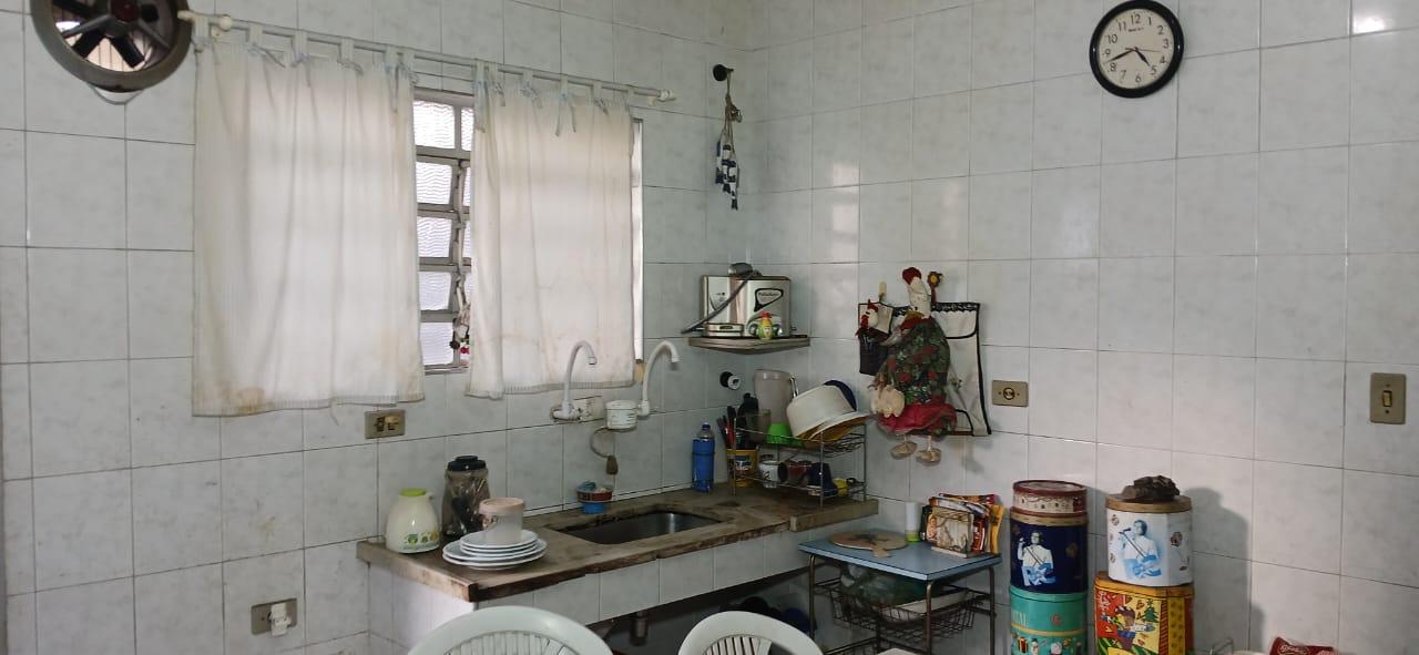 Casa para alugar com 2 quartos, 80m² - Foto 21