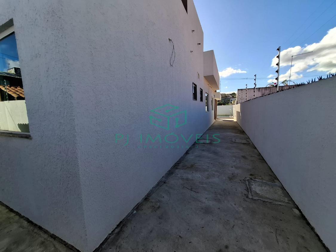 Casa à venda com 3 quartos, 300m² - Foto 13