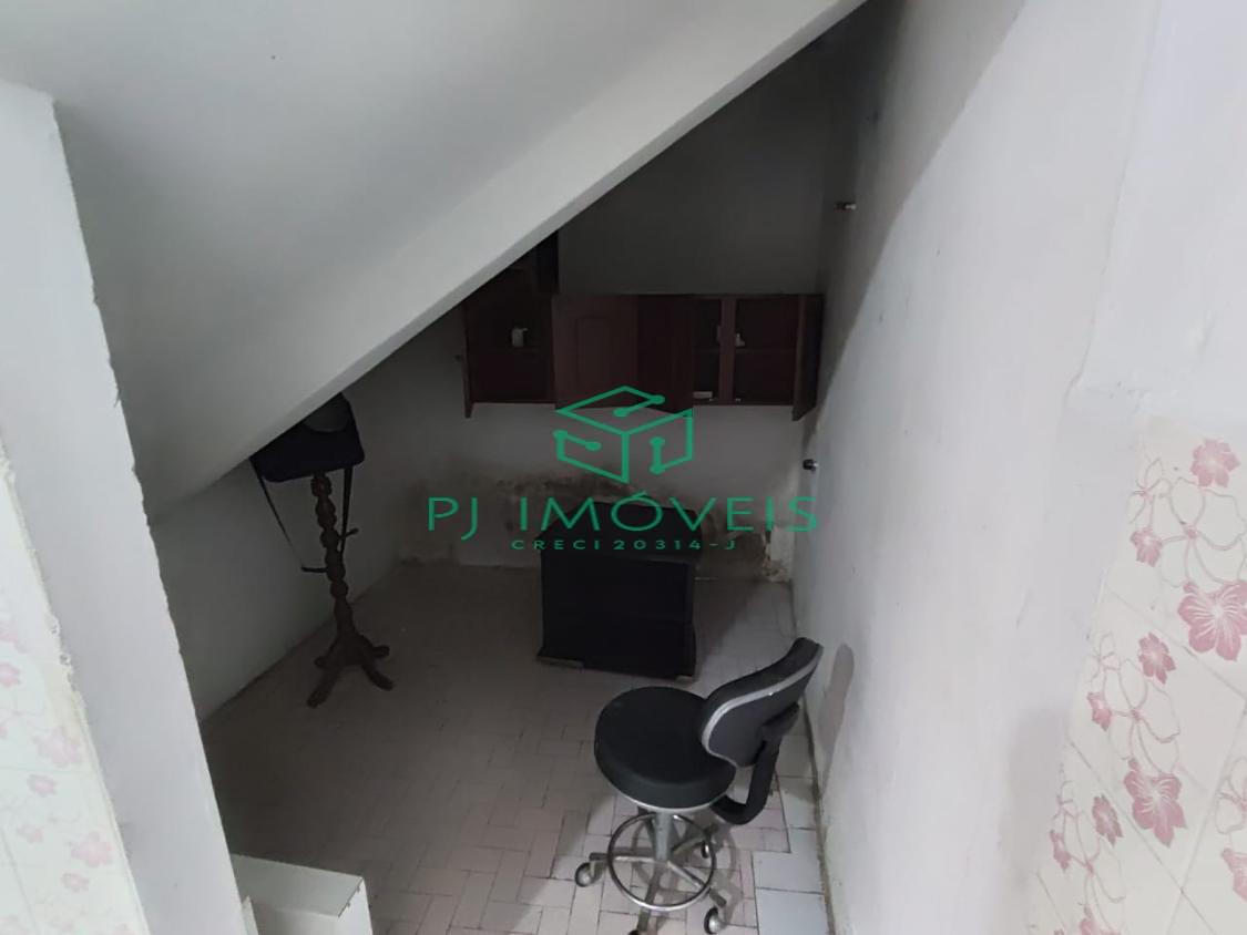 Casa à venda e aluguel com 3 quartos, 100m² - Foto 12