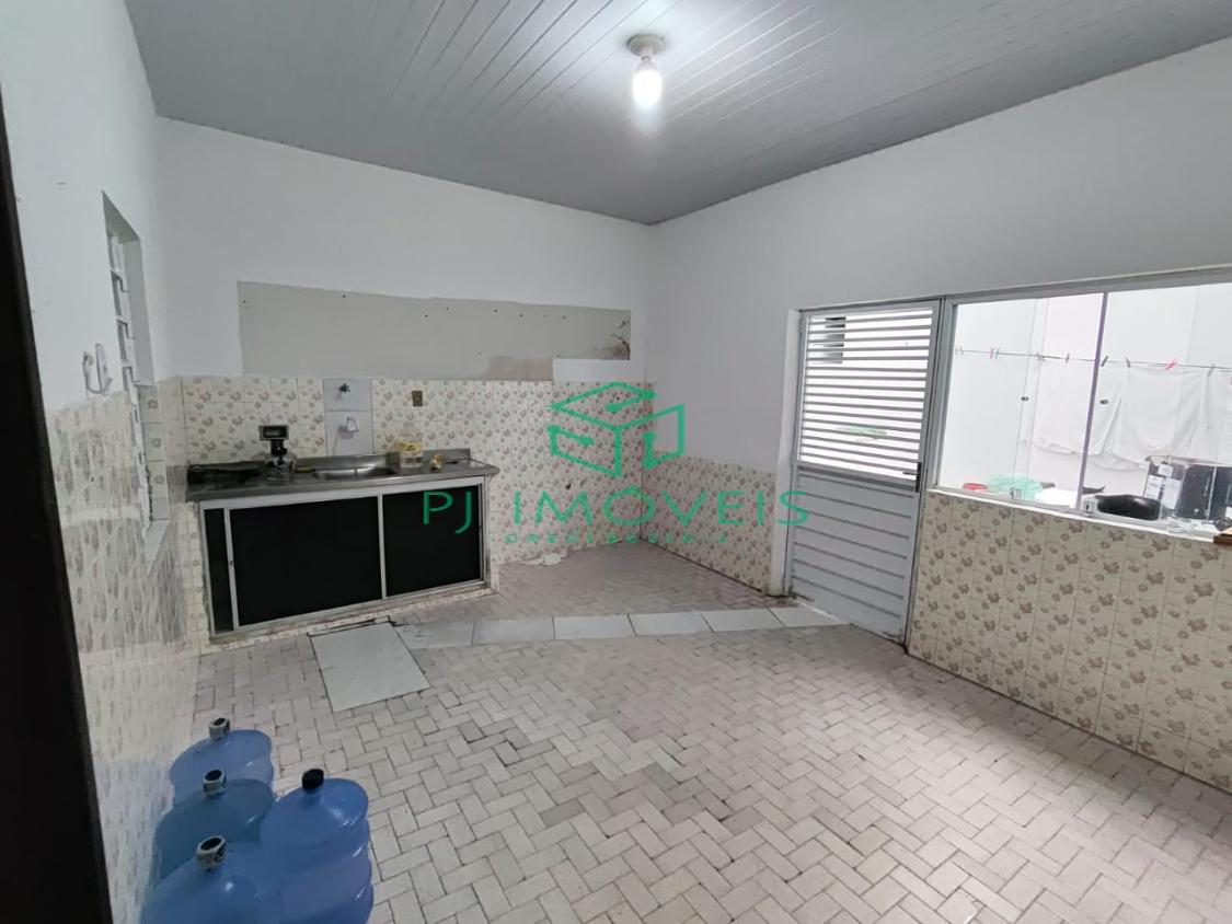 Casa à venda e aluguel com 3 quartos, 100m² - Foto 9