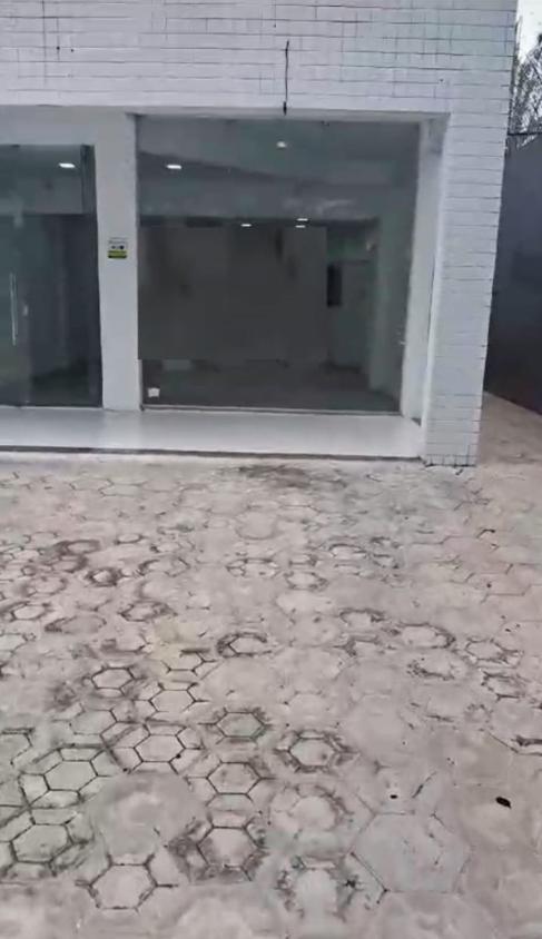 Loja-Salão, 200 m² - Foto 2