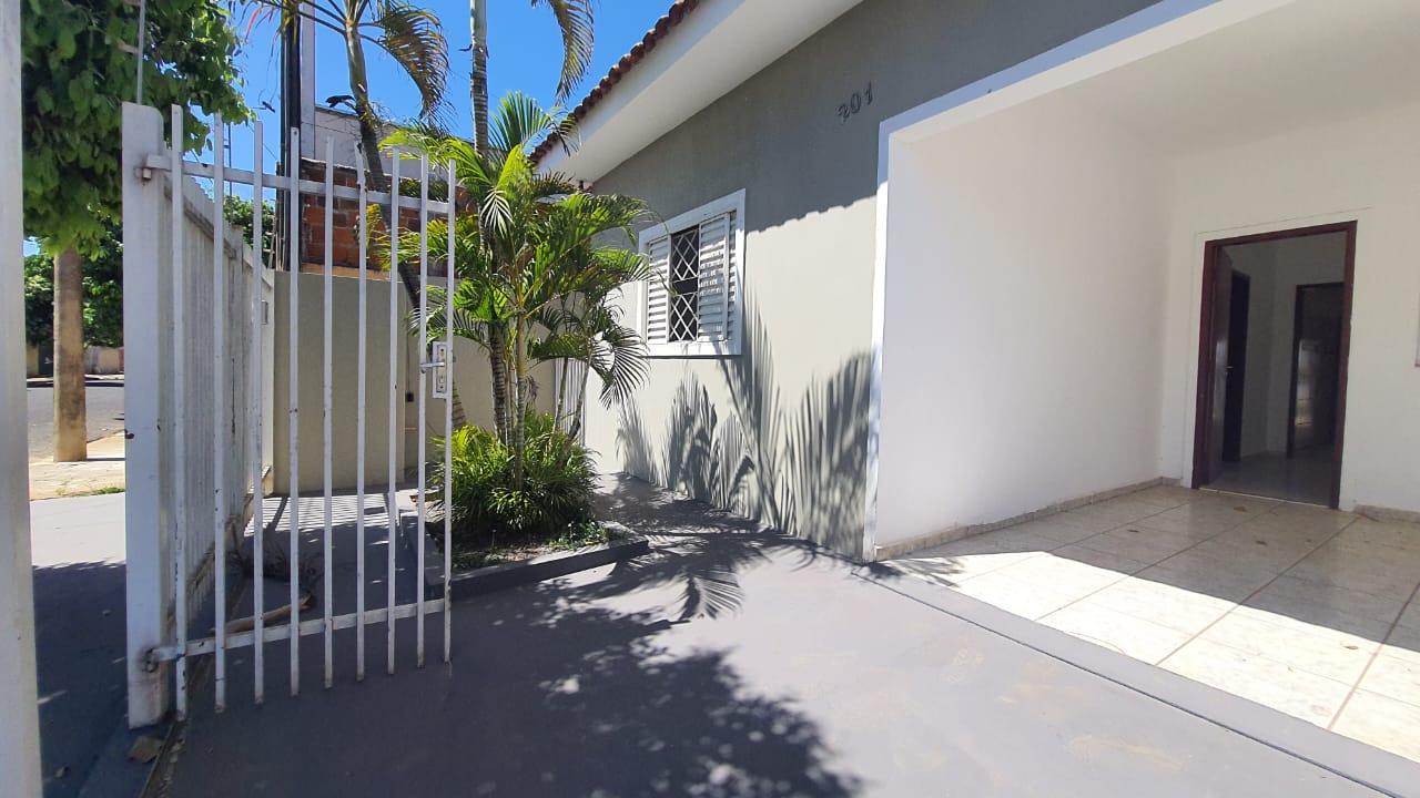 Casa, 3 quartos, 297 m² - Foto 1