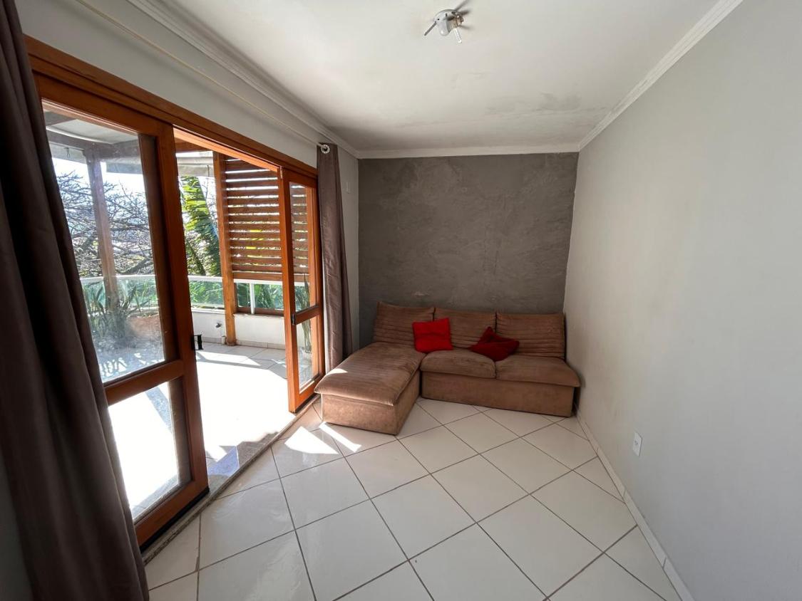 Cobertura à venda com 3 quartos, 140m² - Foto 2