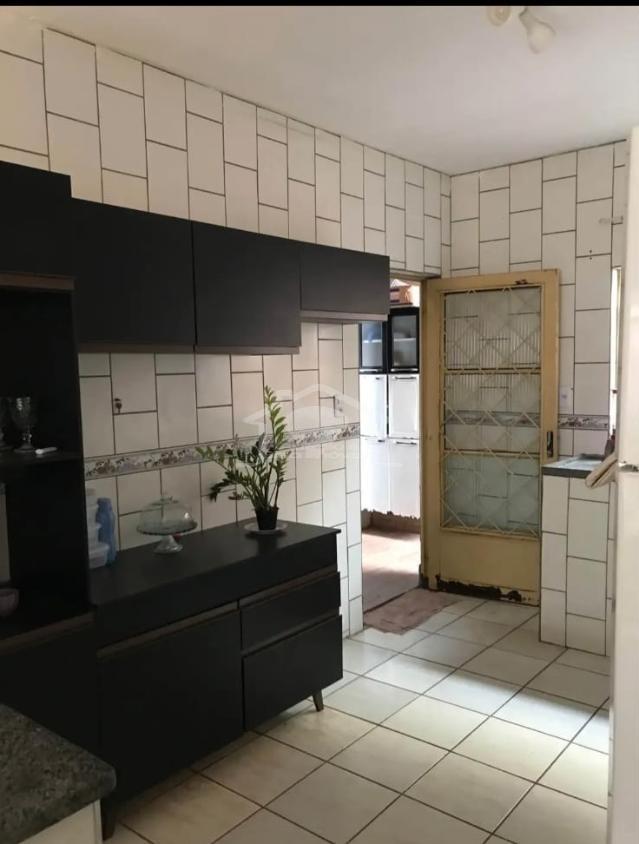 Casa, 4 quartos, 146 m² - Foto 2