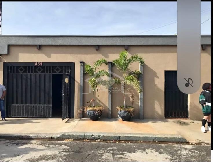 Casa, 4 quartos, 146 m² - Foto 1