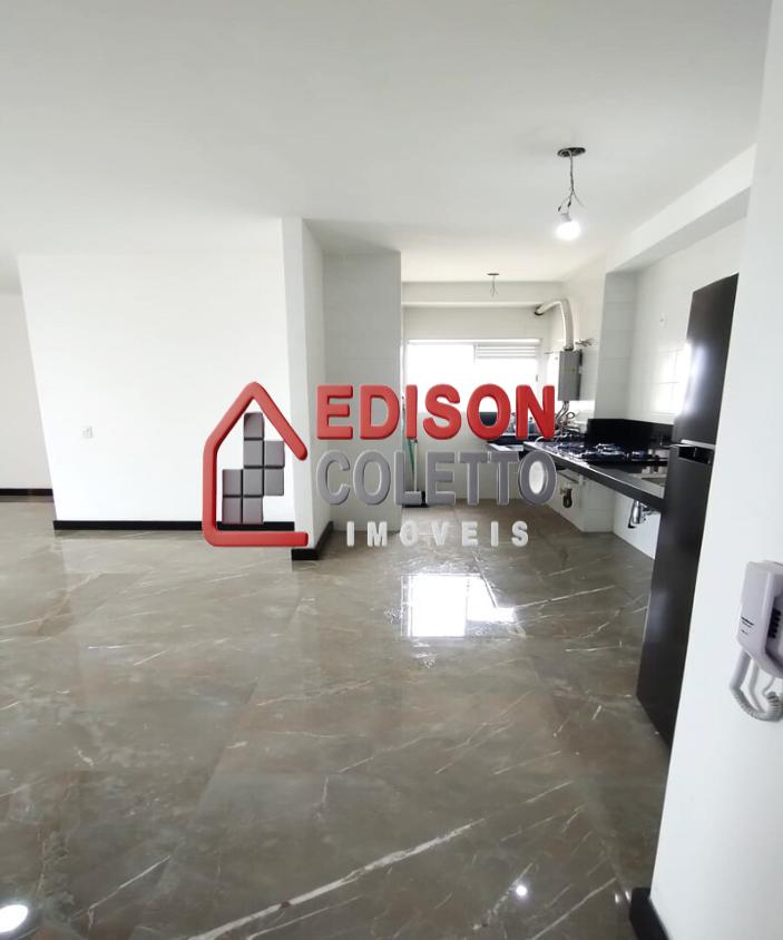 Apartamento à venda e aluguel com 2 quartos, 70m² - Foto 1