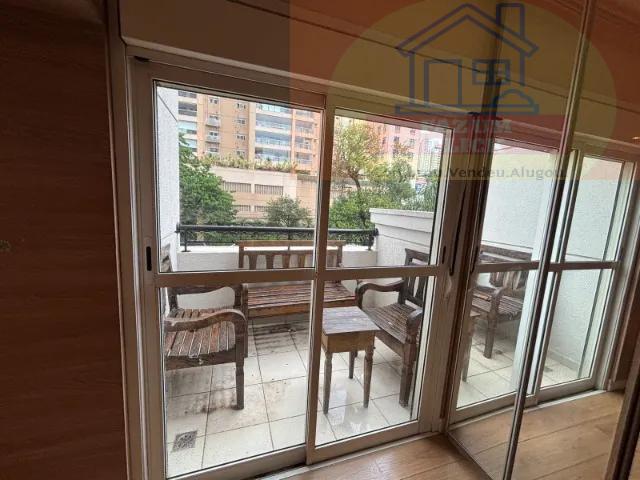 Apartamento à venda com 3 quartos, 215m² - Foto 18