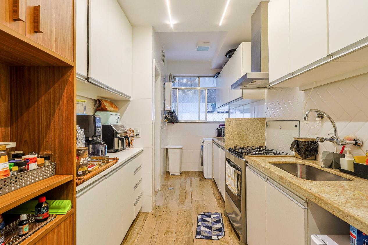 Apartamento à venda com 3 quartos, 91m² - Foto 17