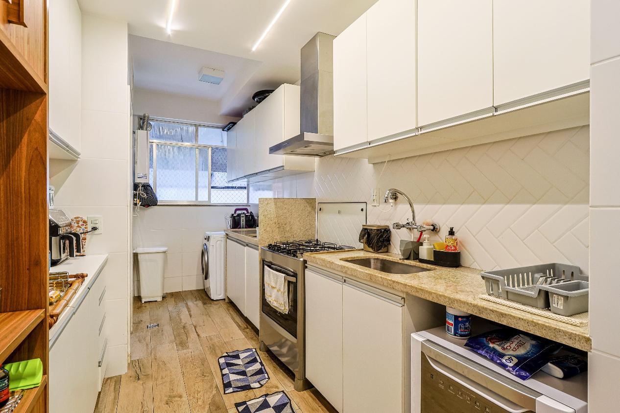 Apartamento à venda com 3 quartos, 91m² - Foto 23