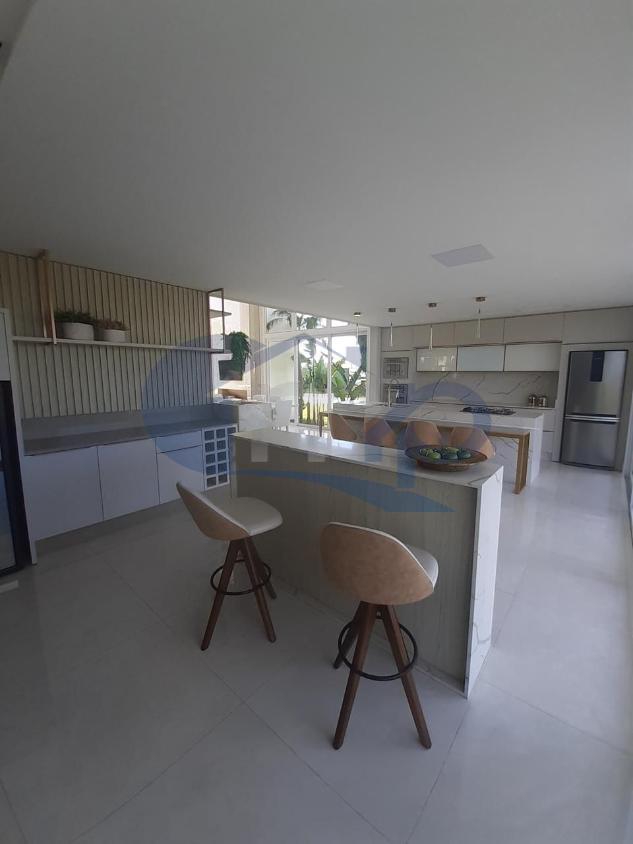 Casa à venda com 4 quartos, 359m² - Foto 6