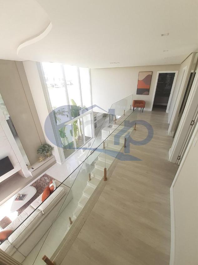 Casa à venda com 4 quartos, 359m² - Foto 14