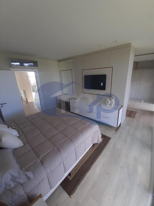 Casa à venda com 4 quartos, 359m² - Foto 22