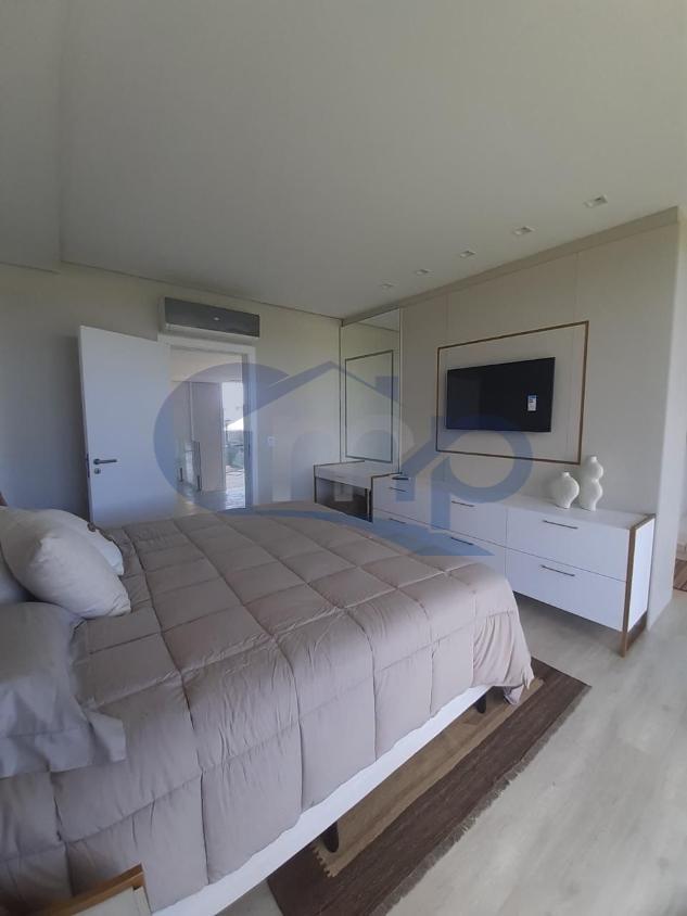 Casa à venda com 4 quartos, 359m² - Foto 23