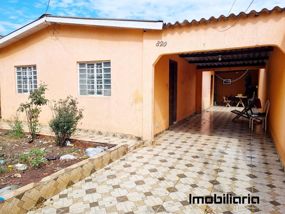Casa à venda com 3 quartos, 200m² - Foto 1