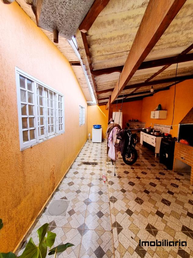 Casa à venda com 3 quartos, 200m² - Foto 12