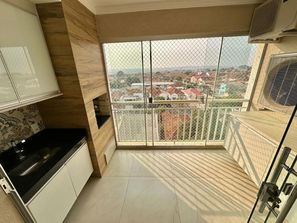 Apartamento à venda com 3 quartos, 90m² - Foto 2