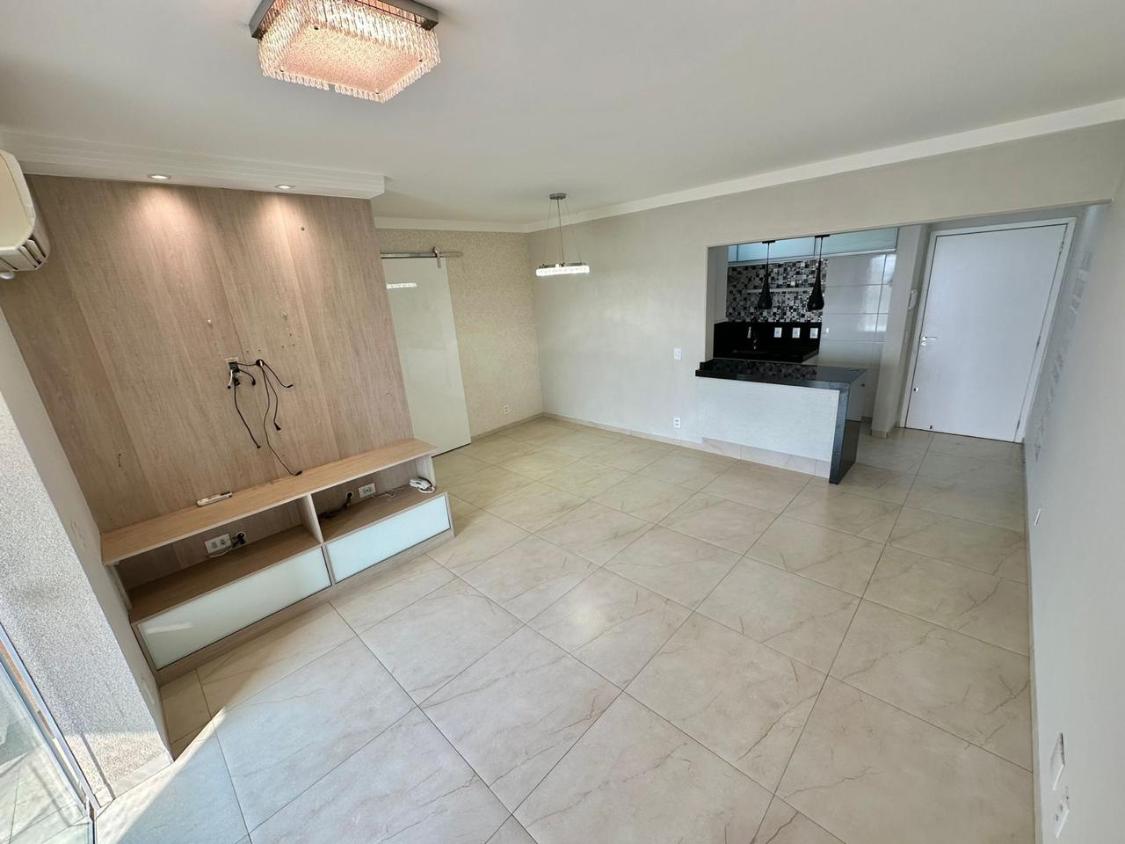 Apartamento à venda com 3 quartos, 90m² - Foto 15