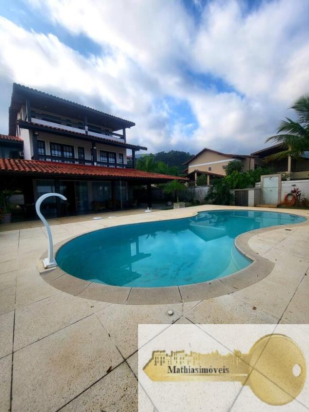 Casa à venda com 4 quartos, 249m² - Foto 4