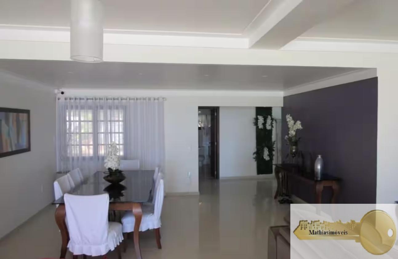 Casa à venda com 4 quartos, 249m² - Foto 7