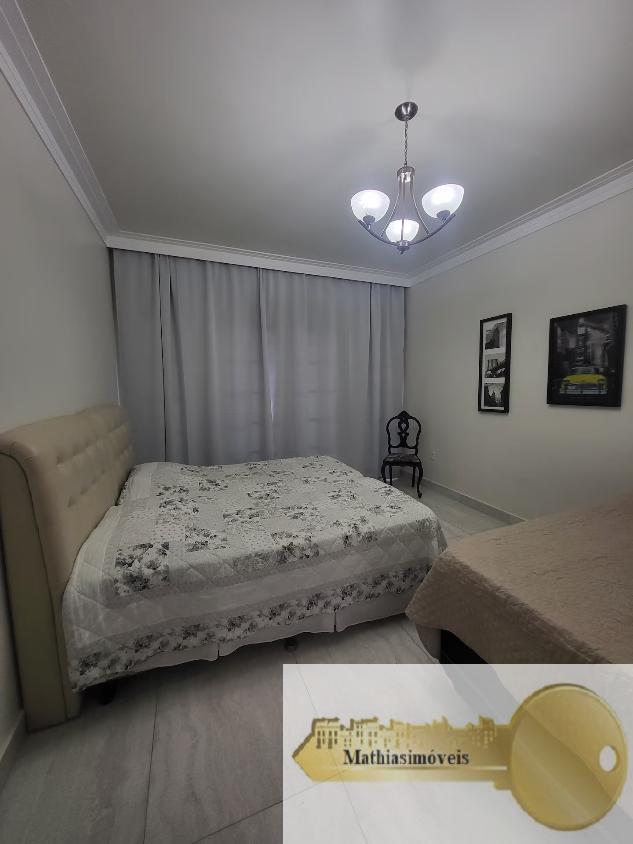 Casa à venda com 4 quartos, 249m² - Foto 12