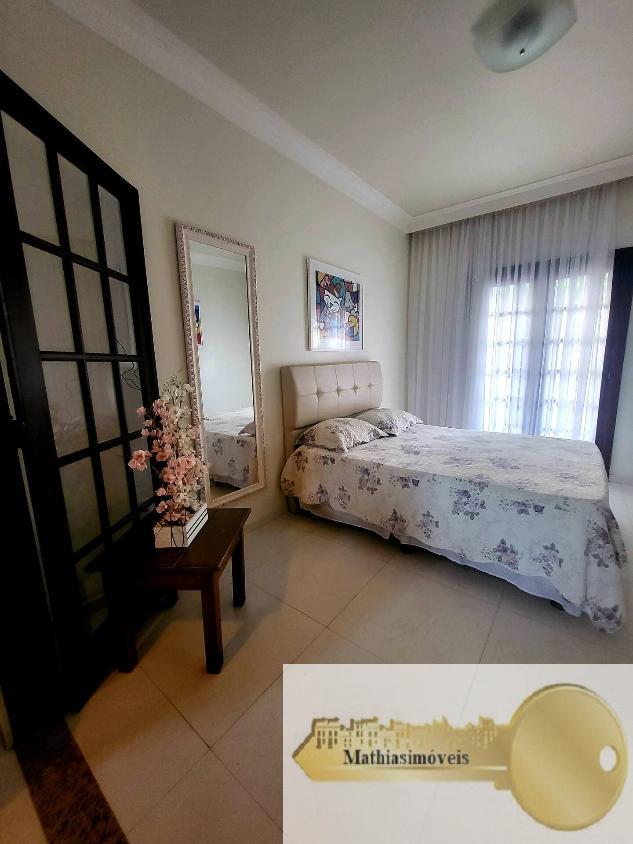 Casa à venda com 4 quartos, 249m² - Foto 10