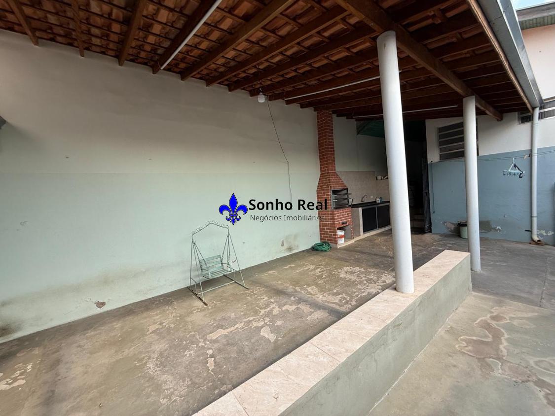 Casa à venda com 4 quartos, 150m² - Foto 23