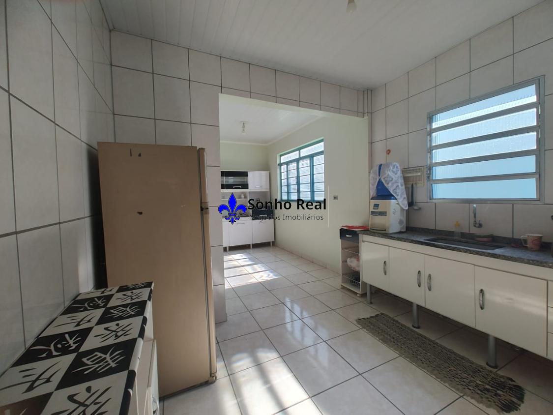 Casa à venda com 4 quartos, 150m² - Foto 35