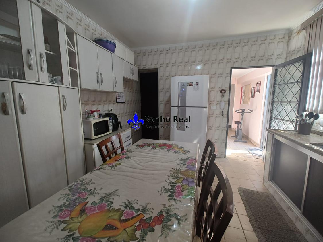 Casa à venda com 4 quartos, 150m² - Foto 38