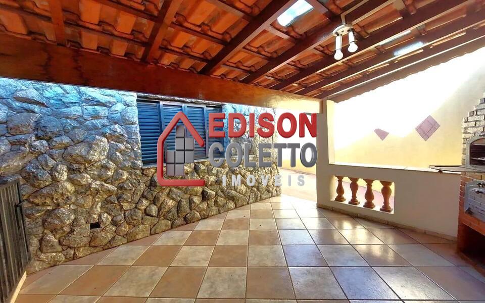 Casa, 2 quartos, 70 m² - Foto 2