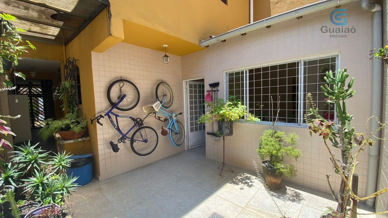 Casa, 3 quartos, 205 m² - Foto 24