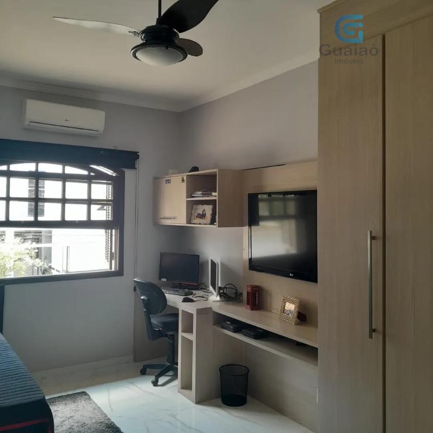 Casa, 3 quartos, 205 m² - Foto 18