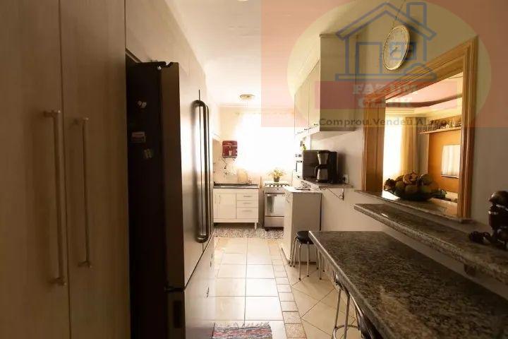 Apartamento à venda com 2 quartos, 60m² - Foto 11