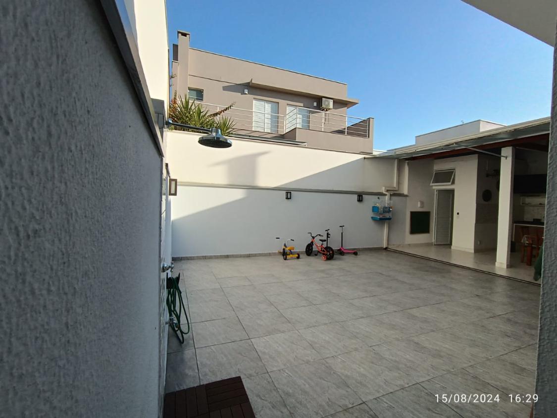 Casa de Condomínio à venda com 3 quartos, 259m² - Foto 6