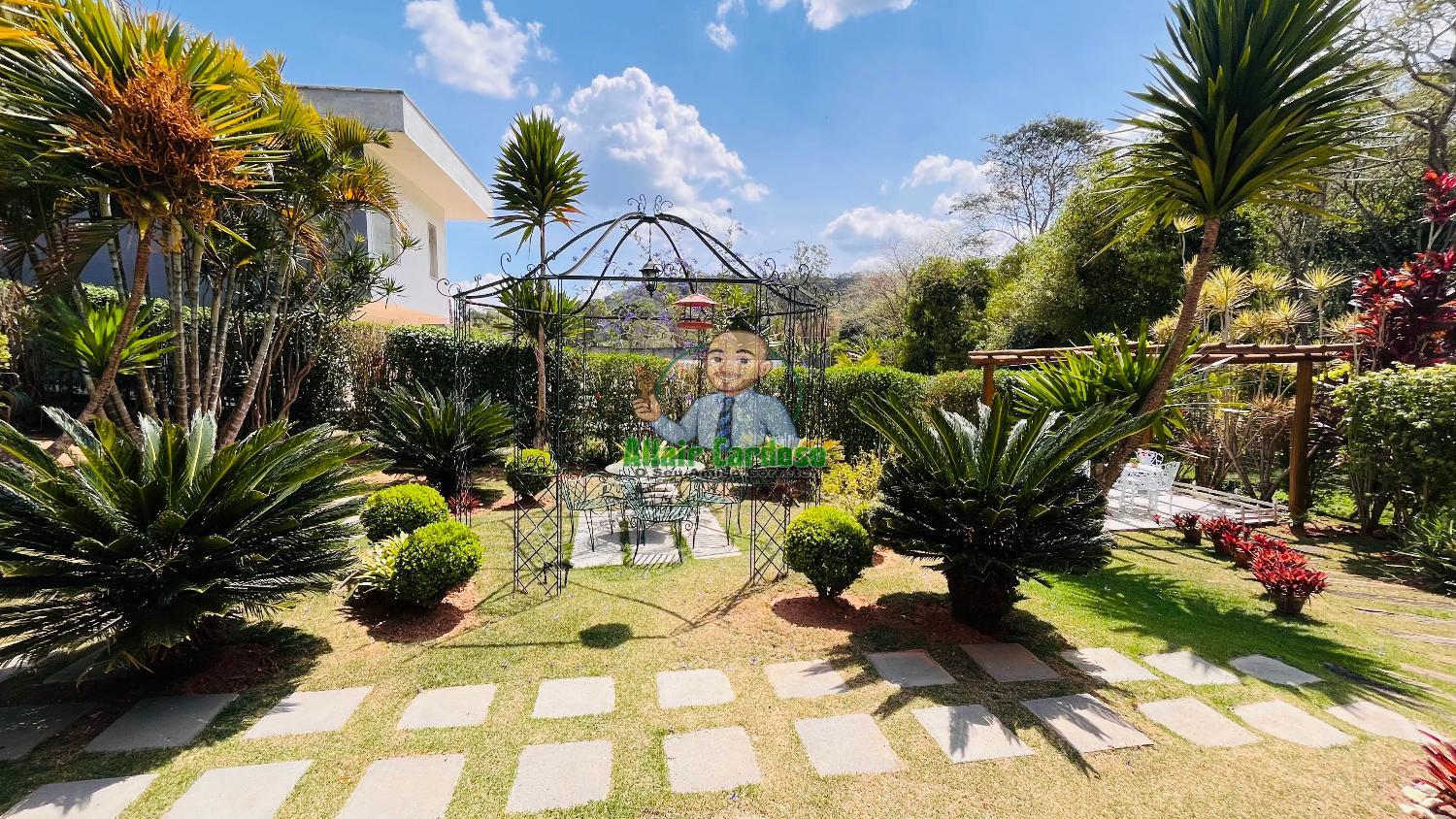 Casa de Condomínio à venda com 3 quartos, 241m² - Foto 9