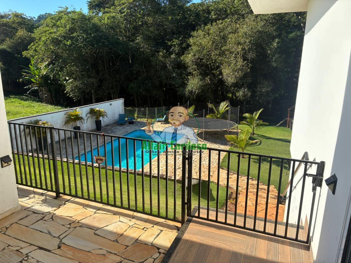 Casa de Condomínio à venda com 4 quartos, 300m² - Foto 13