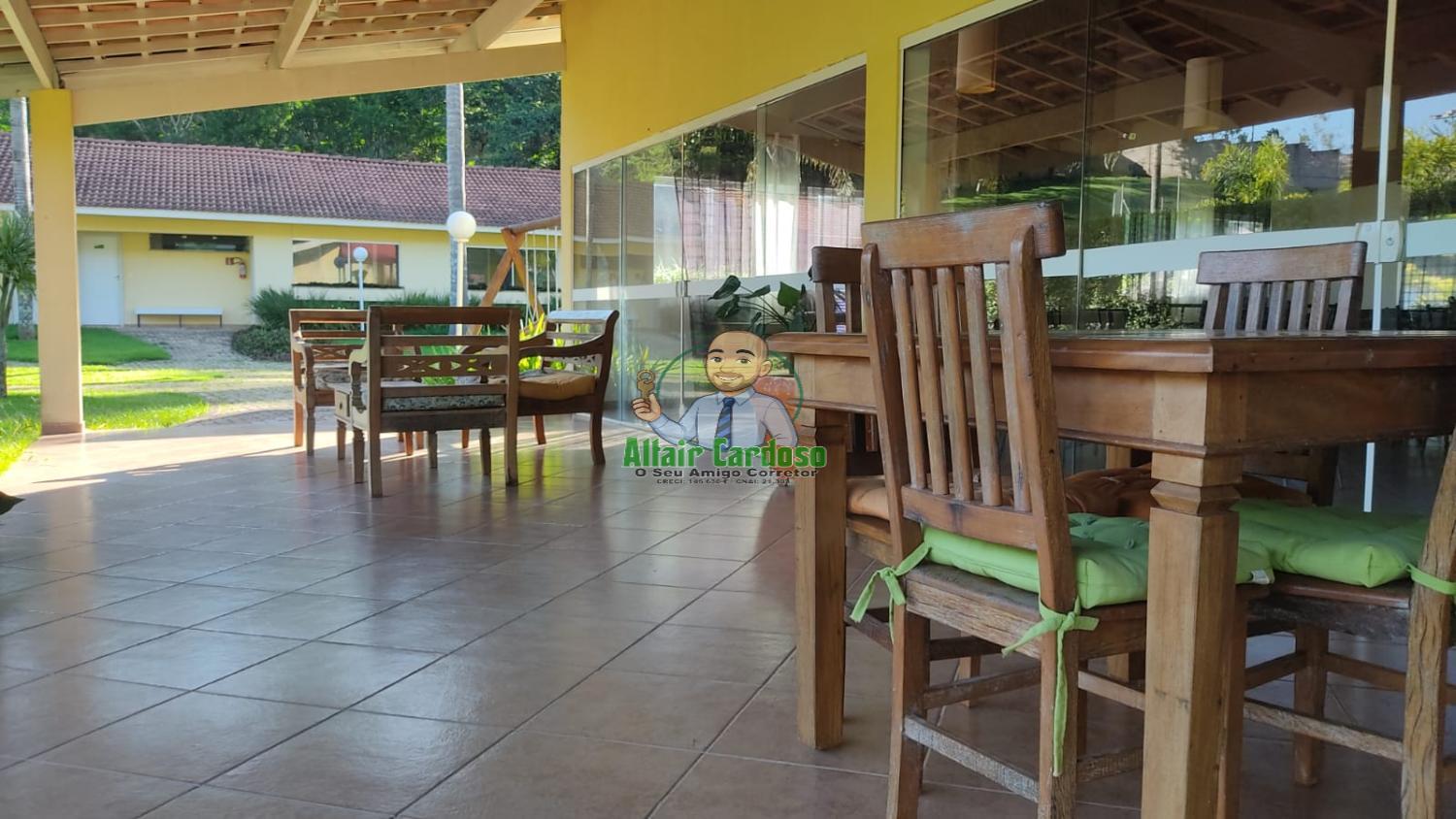 Casa de Condomínio à venda com 4 quartos, 300m² - Foto 15