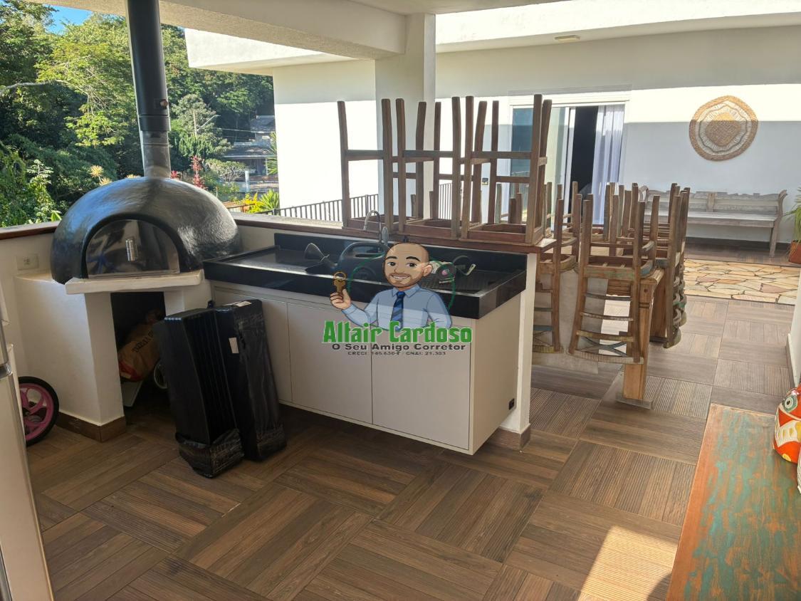 Casa de Condomínio à venda com 4 quartos, 300m² - Foto 8