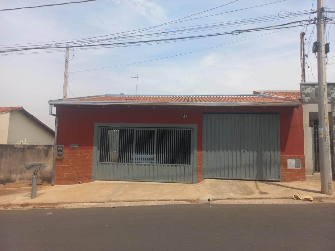 Casa, 3 quartos, 184 m² - Foto 1