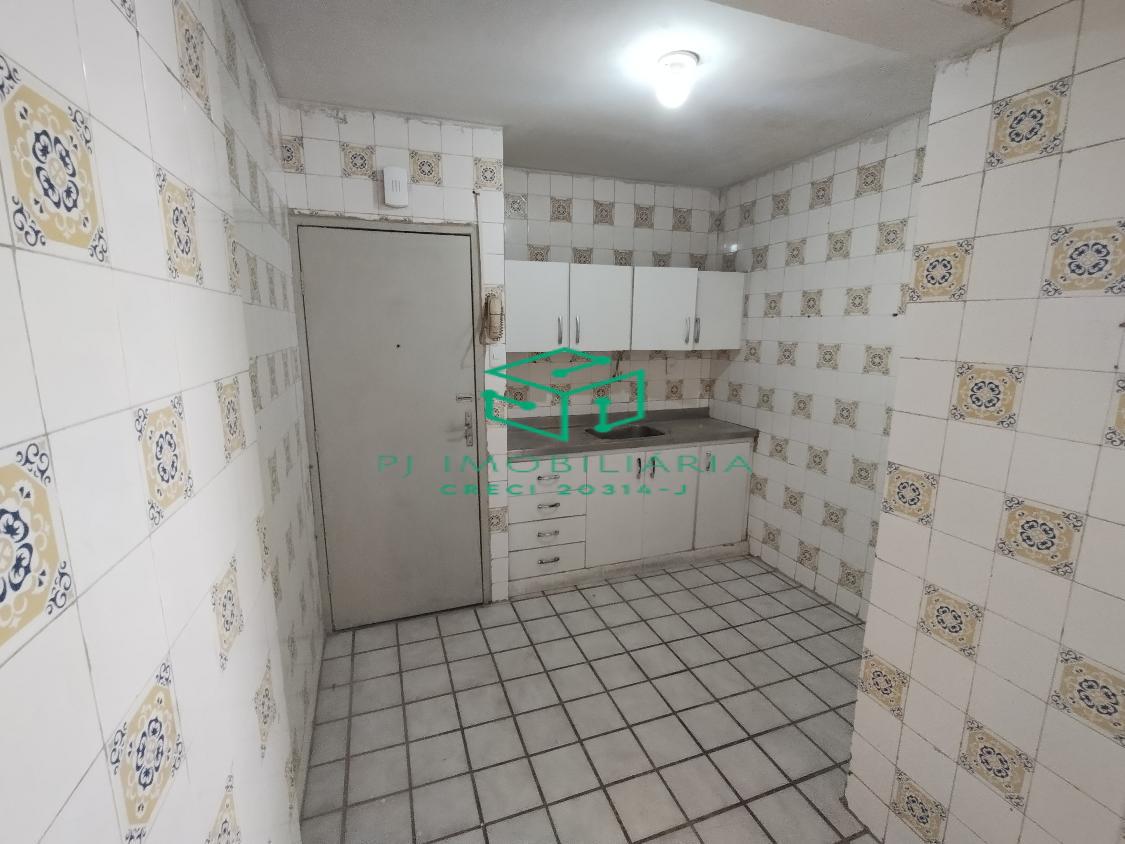 Apartamento à venda com 3 quartos, 84m² - Foto 13