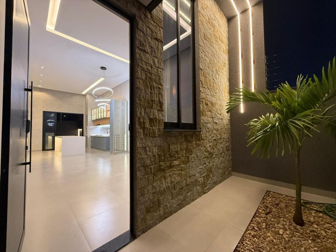 Casa, 3 quartos, 126 m² - Foto 1