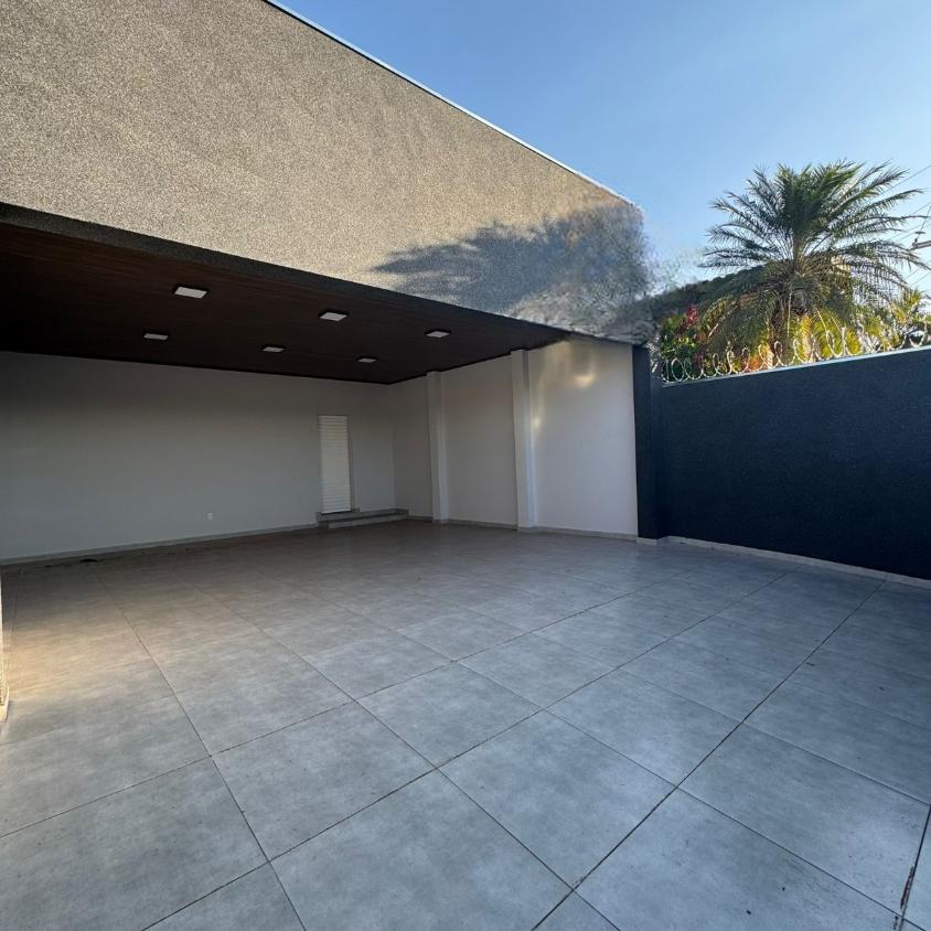 Casa, 3 quartos, 206 m² - Foto 1